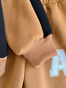 PrepCrw 2pcs/Set Boys' Collegiate Style Letter Print Contrast Color Polo Collar Long Sleeve Sweatshirt And Sweatpants Set - Khaki - View 6