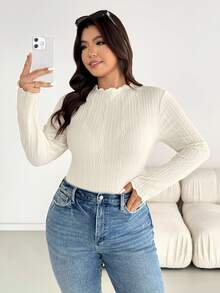 SHEIN Essnce 大码女装秋冬时尚休闲高弹舒适日常纹理面料，杏色高领长袖修身T恤，基础款上衣，秋季穿搭，外出上衣