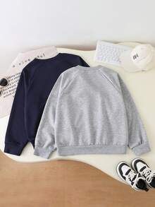 SHEIN Mirajuku 2pcs Boys Casual Solid Raglan Sleeve Sweatshirt, Gray And Navy Blue Knit Crew Neck Tops, Suitable For Outings And Homewear, Simple And Versatile