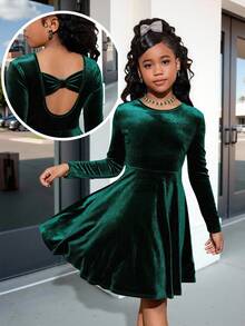 SHEIN 青少年女孩优雅水钻天鹅绒圆领荷叶边下摆露背蝴蝶结长袖连衣裙，翠绿色，适合圣诞节、派对、聚会、郊游 - 墨綠色 - 查看 1