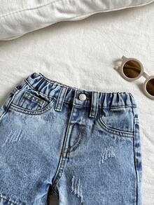 SHEIN 男婴口袋及胡须饰边休闲宽松牛仔短裤 - 淺色水洗藍 - 查看 4