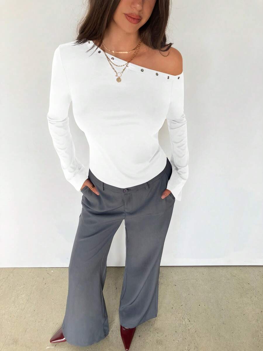 Aloruh 女士新款长袖T恤上衣，不对称肩部设计，饰有铆钉孔眼，休闲百搭户外白色夏季度假上衣，适合女士外出穿着。