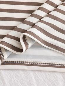 SHEIN 2 件套男婴休闲条纹长袖 T 恤和灯芯绒连体裤套装，时尚百搭，适合日常穿着，适合秋冬季幼儿穿着舒适 - 咖啡棕 - 查看 5