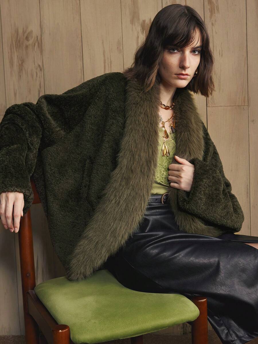 Revavyn Áo khoác đi làm cổ chữ V chắp vá bằng lông giả cho nữ - xanh quân đội - Xem 1