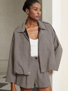 Aveloria Modichic Set de 2 piezas de chaqueta bomber y shorts con mangas de murciélago y diseño de espiga para mujer