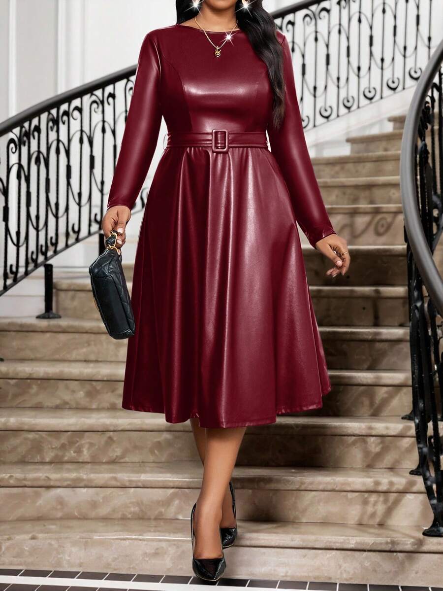 SHEIN Lady 大码秋冬PU面料圆领酒红色腰部A字形系带大码连衣裙 - 酒紅色 - 查看 1
