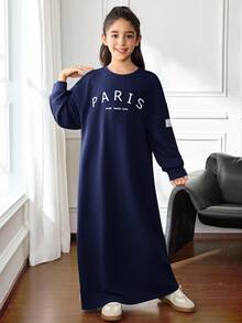 SHEIN Tween Girl Knitted Textured Oversized Crew Neck Long Sleeve Pullover Dress With Paris Letter Graphic Print Girls Navy Blue Abaya Kids Paris Dress Girls Matching Dresses Girls Long Sleeve Long Dresses Robe Kids - Navy Blue - View 3