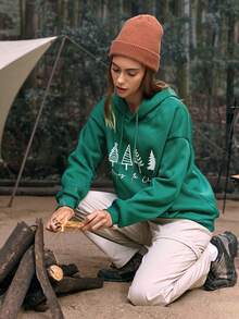 SHEIN In My Nature Women's Casual Christmas Tree Print Hooded Outdoor Sweatshirt, Autumn/Winter - Green - View 1