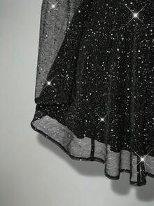 SHEIN ICON فستان نسائي كبير الحجم بياقة مستديرة وتصميم شبكي لامع بأكمام طويلة وتصميم مفرغ - الأسود - مشاهدة 8