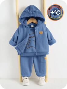 SHEIN 3件套婴儿男女童秋冬可爱卡其色针织连帽外套、背心、卡通熊图案卫衣、运动裤，男女通用婴儿服装，婴儿冬季保暖套装 - 霧霾藍 - 查看 4