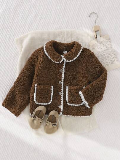 Playful Pals 年轻女孩领毛绒撞色镶边前开长袖毛绒夹克，适合外出或舒适居家的日常休闲装，冬季百搭