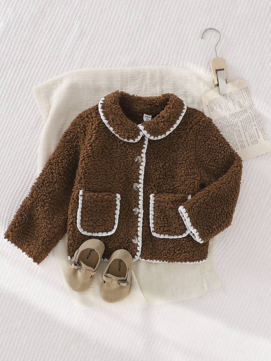 Playful Pals 年轻女孩领毛绒撞色镶边前开长袖毛绒夹克，适合外出或舒适居家的日常休闲装，冬季百搭