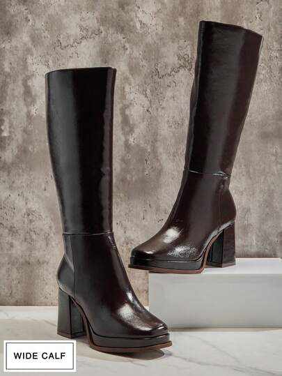 SHUZIA Botas altas hasta la rodilla para mujer con tacón de bloque de 3.25" y plataforma de 1" de punta cuadrada, en color marrón chocolate premium. Elegantes, sofisticadas, una declaración de estilo audaz para el otoño-invierno.