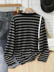 Teen Girls V-Neck Long Sleeve Tops, Minimalist Black & White Striped Bow Print Pattern Casual Tops, Suitable For Autumn/Winter Seasons, Everyday Wear, School, Ins Style, Cute & Versatile