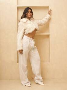 Rayane Ketlyn Plush Gradient Women's Fake Fur Jacket, Cropped Style, Warm And Suitable For Autumn And Winter ,Petite Women - White - View 4
