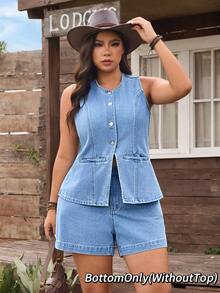 EMERY ROSE Plus Size Women Western Wear Casual Simple Denim Shorts - Light Wash - View 1