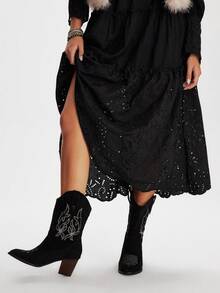 Styleloop Botas occidentales de mujer con puntera puntiaguda, tacón grueso, negras, caladas y bordadas, de media pantorrilla, de estilo retro americano, bohemio, adecuadas para viajes, vacaciones, festivales de música, fiestas, Navidad, Halloween - Negro - Ver 5