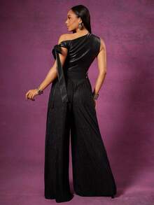 Vixey Kunstleder Stretch PU asymmetrischer Ausschnitt mit Selbstbindegürtel, Crinkle Satin Jumpsuit mit weitem Bein - Schwarz - Übersicht 4