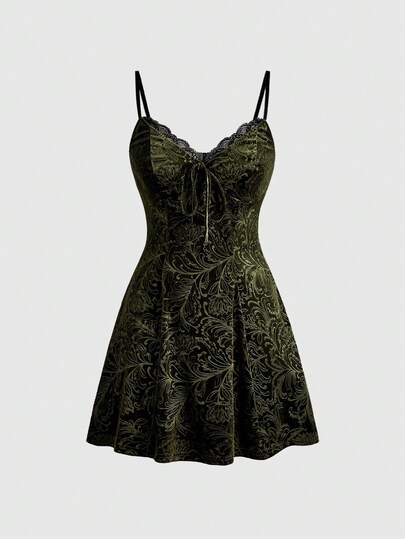 Goth Vestito a-line con camisole in velluto con ricamo e inserti in pizzo