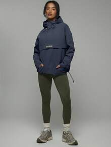 Musera Sport 尼龙半拉链口袋细节Logo连帽防风夹克，春夏皆宜，可作雨衣、徒步、运动休闲、假日节日健身冬季穿着。 - 霧霾藍 - 查看 4