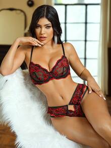 2pcs Sexy Lace Patchwork Underwire Bra Set - Black - View 2