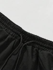 ROMWE MEN Goth Men's Letter & Cross Print Drawstring Waist Casual Shorts - Black - View 4