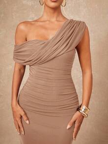 Lumalex 2025新款夏季海滩度假复活节波西米亚风海滩户外婚礼季派对成人仪式返校派对优雅安哥拉红色网纱单肩褶皱装饰修身紧身女长连衣裙垂褶连衣裙性感棕色连衣裙卡其色连衣裙女单肩连衣裙 - 卡其色 - 查看 5