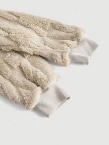 SHEIN MOD 千鸟格抓绒领长袖卡其色夹克、女款泰迪熊夹克、皮草夹克、女款短款夹克、女款连帽夹克、女款夹克、女款冬装、女款短款夹克 - 卡其色 - 查看 4