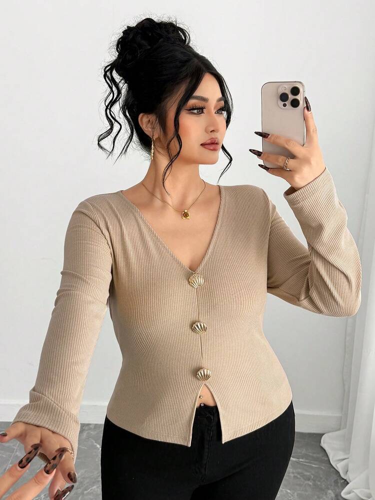 Dazy Plus Plus Size Casual Solid Color Metal Decor Long Sleeve T-Shirt, Autumn