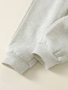 两件套儿童休闲舒适时尚简约实用百搭宽松印花加厚圆领卫衣裤套装，适合上学、日常穿着、外出、运动，春秋冬三季皆宜。 - 灰色 - 查看 7