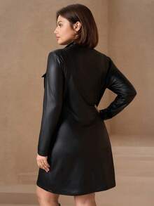 Chikora 大码女式纯色PU皮革拉链半开襟工装口袋时尚连衣裙，大码冬季连衣裙，黑色PU保暖内衬连衣裙，拉链连衣裙，优雅黑色连衣裙，保暖内衬，高弹力，圣诞节连衣裙，感恩节连衣裙，派对连衣裙，毕业典礼连衣裙，约会装，通勤装，适合各种场合，新年连衣裙，黑色短款连衣裙 - 黑色 - 查看 2