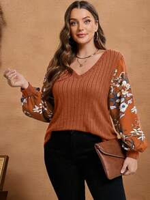 EMERY ROSE Plus Size Women Contrast Floral Print Patchwork Lantern Sleeve V-Neck Casual T-Shirt, Brown Lantern Sleeve Top Fall New Year Christmas - Khaki - View 3