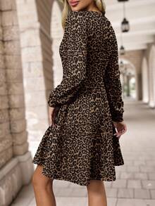 EMERY ROSE Đầm ngắn tay dài cổ chữ V tay bồng nhún bèo thường ngày cho nữ, họa tiết da báo, phù hợp cho mùa thu/đông - Nhiều màu - Xem 2