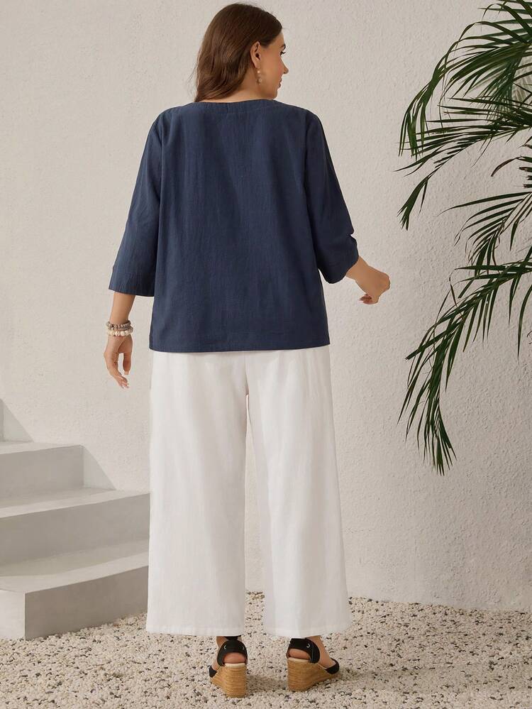 Plus Size Blue Asymmetric Hem Top And White Pants 2 Pieces Set, Suitable For Spring And Autumn,  Going Out Outfits, 2025 New Clothes, Simple And Fashionable For Everyday Wear, Plus Size Winter Clothes, Comfortable And Breathable, Christmas Outfit For Women, New Year Clothes, Suitable For Multiple Occasions, Christmas, Date Night Outfits Women, Thanksgiving Outfit For Women, Suitable For Valentine's Day