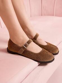 CUCCOO DOLLMOD Women's Flat Brown Fuzzy Round Toe Tabi Split-Toe Mary Jane Loafers, Campus Style For Christmas Valentine's Day - Brown - View 8
