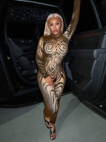 Slaydiva 2025秋季新款万圣节生日派对活动学院风学生日常休闲邮轮旅行爆款街头风性感夜店圆领长袖修身线条数码印花女式紧身连体裤 - 棕色 - 查看 2
