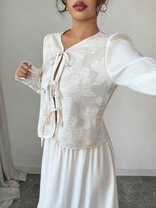 Rafferiza Raffinéa French-Inspired, Sophisticated, And Effortlessly Chic Vacation-Style Suit Featuring A Lace-Up Rose-Print Top And A Flowing French-Style Skirt. This Elegant And Feminine Set Is Perfect For Parties, Casual Outings, Or Afternoon Tea. - Yellow - View 6