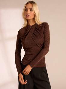 Glamine Damen Kaffeefarbe Strass Dekor Plissee Rundhals Langarm Slim Fit Basisschicht Top, geeignet für Frühling, Herbst & Winter - Kaffeebraun - Übersicht 1
