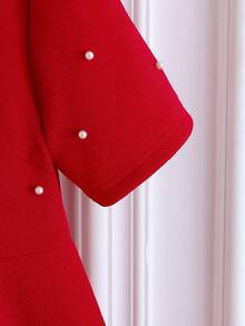 Glamorique Kids Vestido de línea A de manga corta con burbujas rojas para niñas, con decoración de flor de perla, cuello redondo de perla y botón de gota, estilo retro palaciego, elegante, adecuado para fiestas de Navidad, primavera/otoño - Rojo - Ver 4