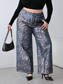 SHEIN PETITE CURVE 娇小码加大码情人节派对女士豹纹口袋休闲阔腿嘉年华夏季度假牛仔裤 - 中等水洗藍 - 查看 1