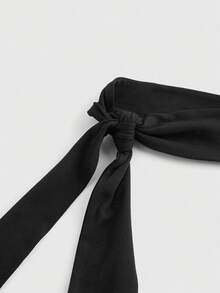 Top mujer corto de Un Hombro con Lazo Atrévete a Brillar en Cada Ocasión de estilo Y2K trendy - negro - Ver 3