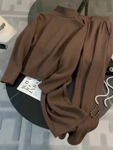 Franclia Bộ đồ thể thao thường ngày mới thu đông 2025 dành cho nữ, áo hoodie lông cừu đơn giản có khóa kéo thời trang và quần ống rộng 2 món - màu nâu - Xem 2