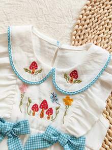 SHEIN Vintaside Kids 1件女婴夏季新款竹纤维白色娃娃领拼接绿色格子精致刺绣水滴设计褶皱荷叶边下摆蝴蝶结花卉刺绣腰部绿色格子蝴蝶结无袖连衣裙，田园可爱白色宝宝一周岁生日派对公主裙 - 彩色 - 查看 5