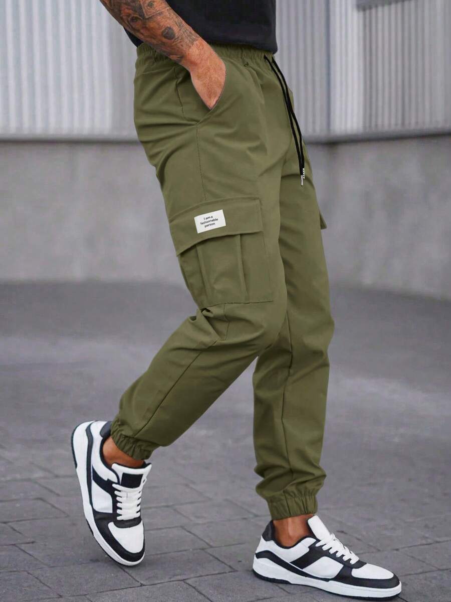 Manfinity Homme 男士时尚纯色工装裤，弹力裤脚，秋季 - 軍綠色 - 查看 1