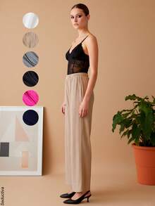 Kit de 2 pantalones casuales para mujer, multicolor, tela de algodón y elastano, aptos para temporadas de primavera y verano, ajuste de cintura natural. Frescos, ligeros y cómodos. Te llegarán 2 pantalones en colores al azar: 1 afelpado semi-entubado y 1 pantalón de pierna amplia. - Multicolor - Ver 2