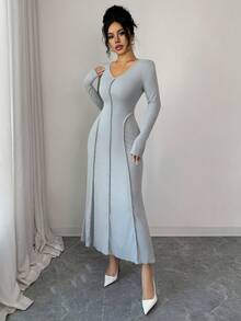 Modelyn رمضان فستان كاجوال أنيق بياقة على شكل حرف V مصنوع من الأقمشة المحبوكة مع خصر مشدود، اللون رمادي، مناسب للخريف والشتاء - رمادي فاتح - مشاهدة 7