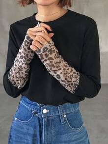 FRIFUL Women's Patchwork Leopard Print Crew Neck Long Sleeve Casual Loose Versatile T-Shirt, Autumn/Winter - Black - View 4