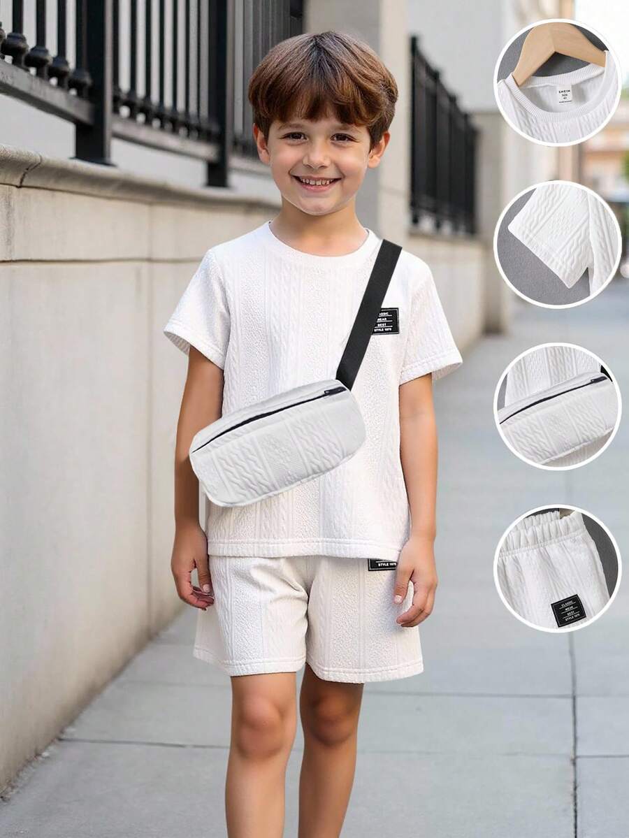 三件套男童时尚可爱圆领罗纹T恤（字母提花）、短裤和斜挎包，适合日常穿着、上学、休闲外出、购物、度假、用餐等场合，适合春、夏、秋季穿着。 - 白色 - 查看 1