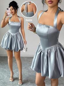 Selianne 优雅褶皱腰身无肩带珍珠缎面鸡尾酒礼服（女士款） - 銀色 - 查看 1