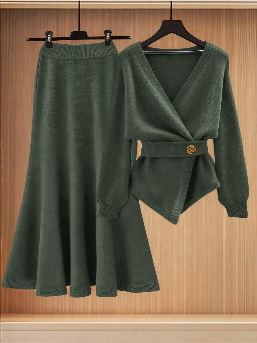GlowEve New Elegant Button Decor Pullover Sweater, Minimalist European & American Style Fashion Knit Top - Army Green - View 1
